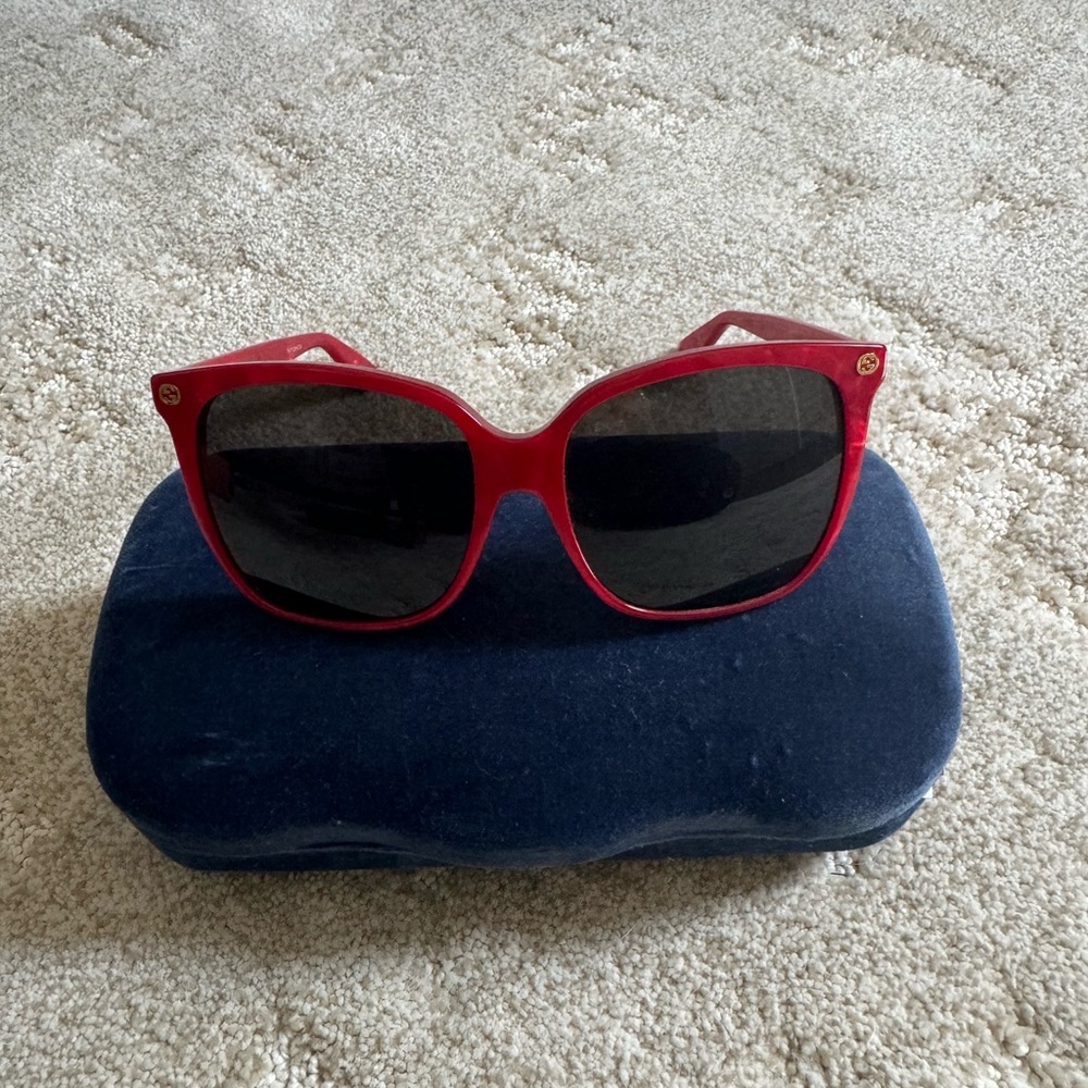 Gucci sunglasses